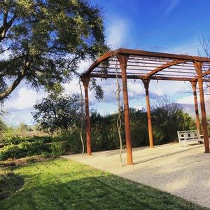 Meet your Posher, Clarisse